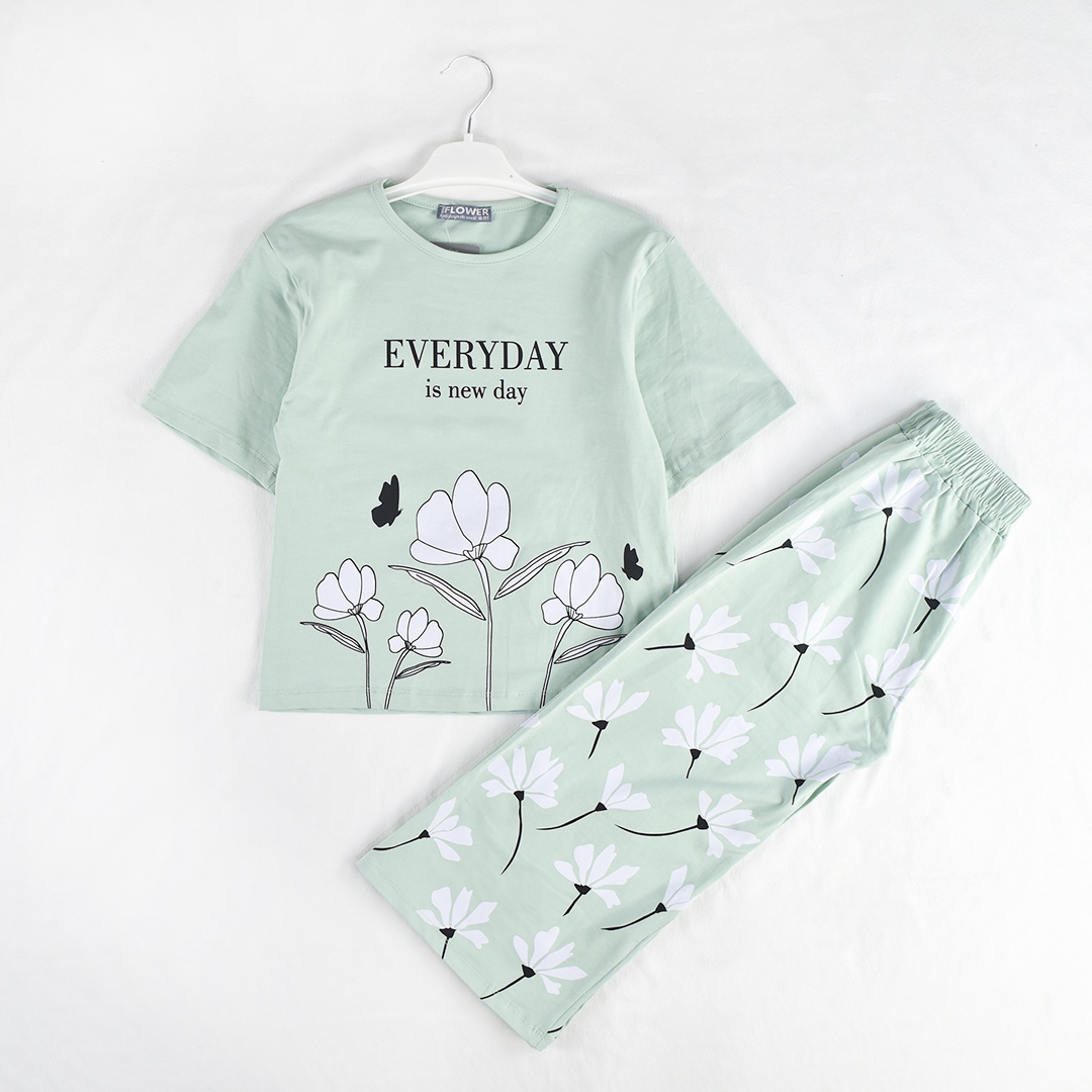 بيجامة جميلة ومريحة للفتيات Pyjama beau et confortable pour filles