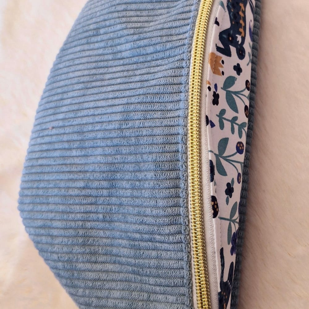 Sac banane femme en velours côtelé bleu clair ou foncé "DREAM" – Image 7