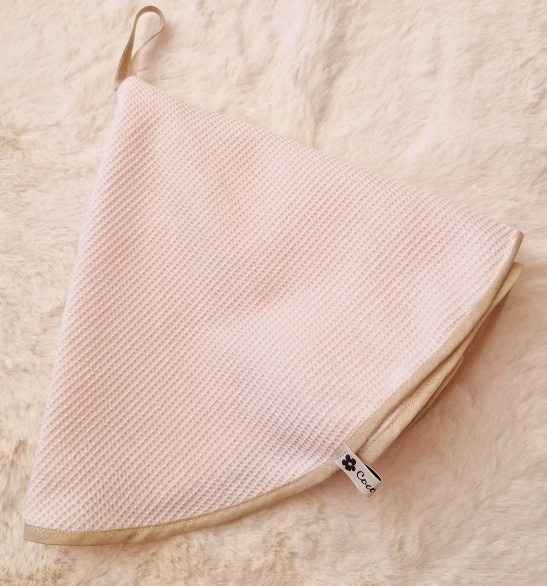 Essuie-main rond en nid d'abeille rose – Élégance et absorption optimale – Image 4