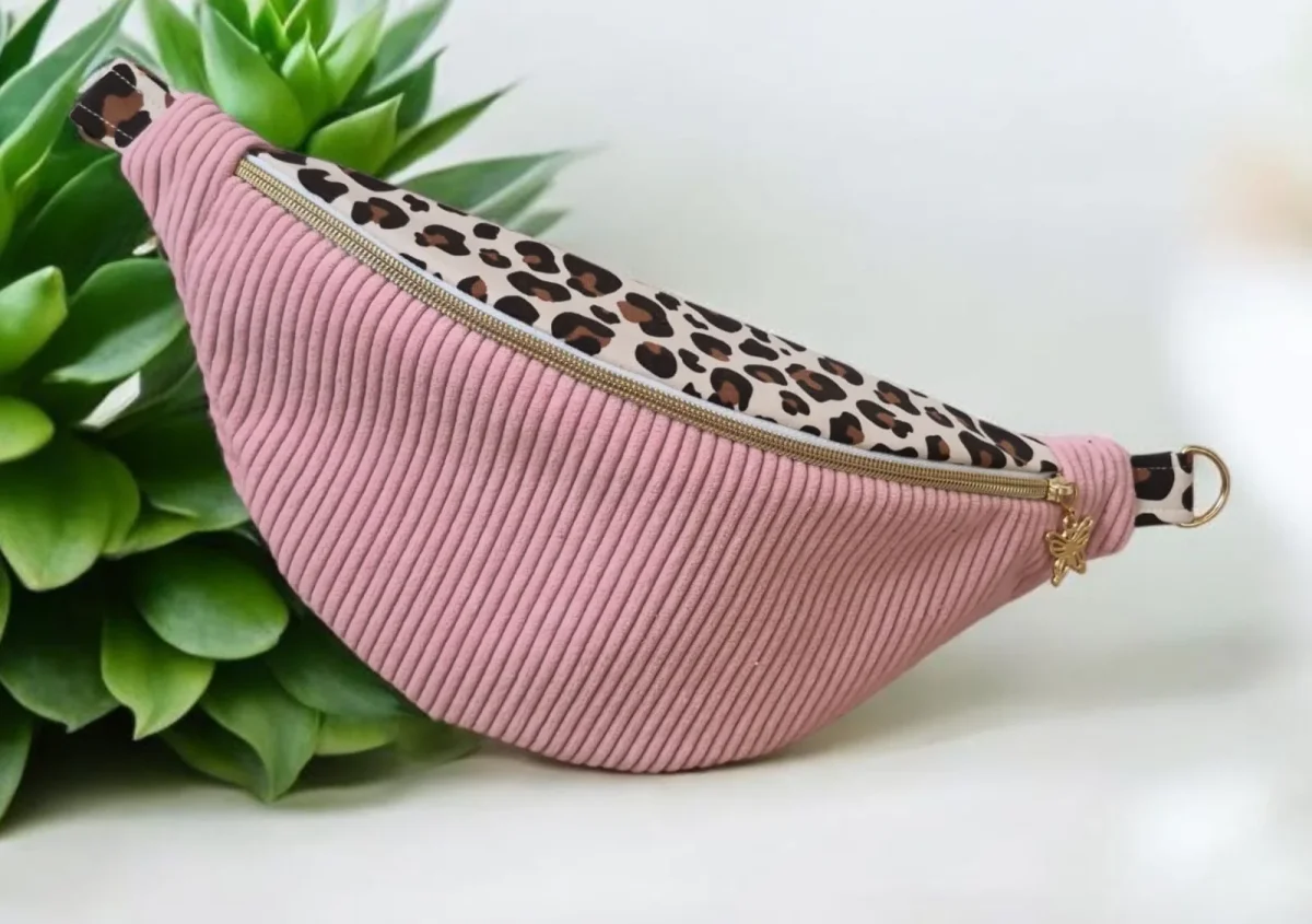 Sac banane pour femme en velours côtelé – léopard , idée cadeau , fait main en France – Image 5