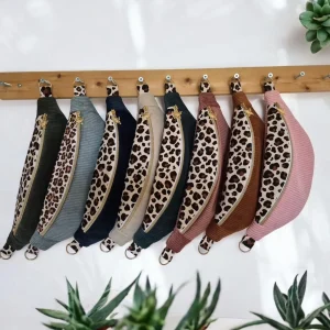 Sac banane pour femme en velours côtelé  –  léopard , idée cadeau , fait main en France