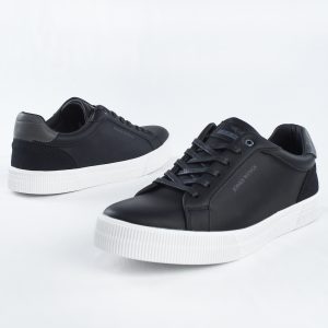 أحذية للرجال باللون الأسود  Chaussures noire pour hommes