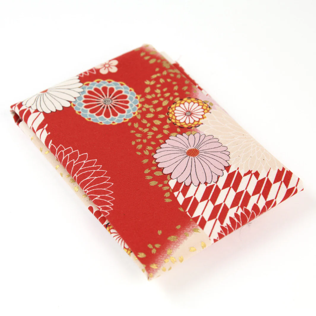 Tissu Japonais - Chrysanthèmes et Flèches - Rouge, Rose, Beige, Jaune Moutarde et Bleu - T472 – Image 5