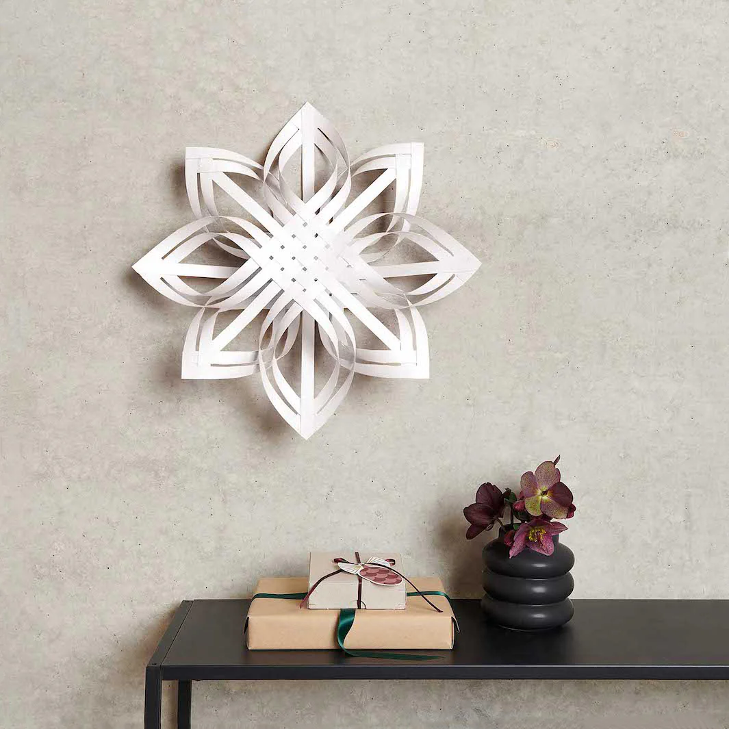 Étoile Moyenne à 8 Branches en Papier à Monter - Or et Blanc, Taille M - Modèles au Choix – Image 5