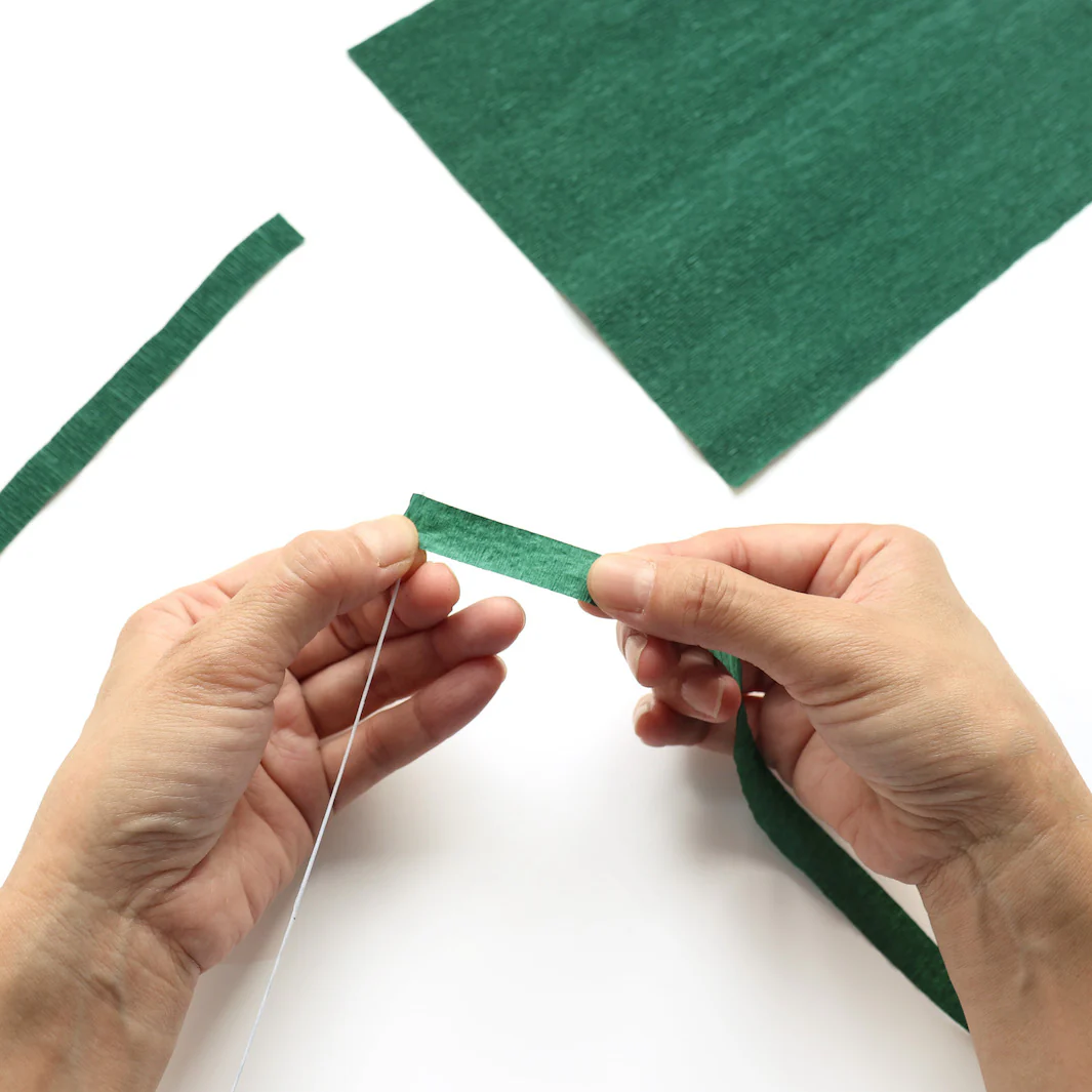 Kit Bouquet de Fleurs en Crépon - Rose Fuchsia, Rose Clair et Foncé, Lie de Vin, Bordeaux et Vert Foncé - Amour – Image 7