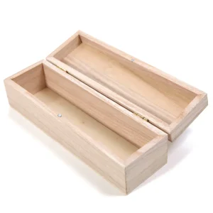 Boîte à crayons en bois